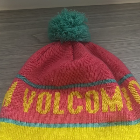Volcom Knit Hat - Picture 2 of 2